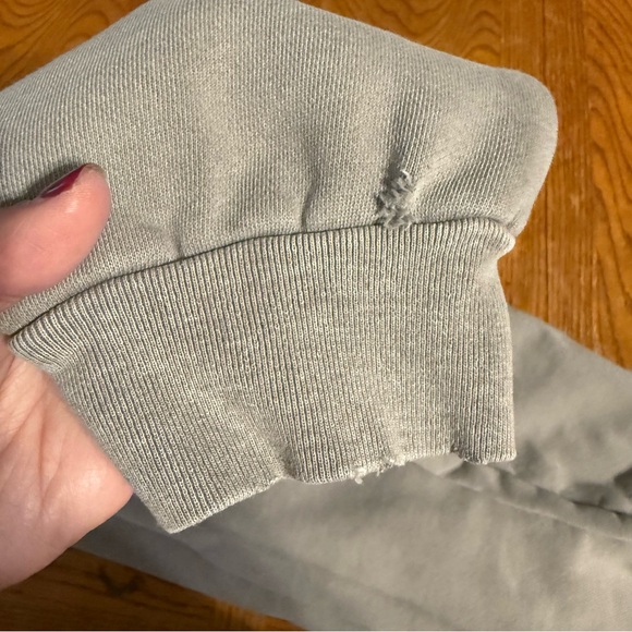 John Elliott Folsom Cropped Raglan Crew Sweater Sz 3 or L Distressed Boxy Fit - Picture 14 of 16